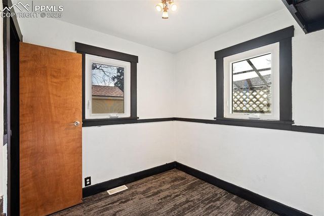 219 E Jefferson Street, Colorado Springs, CO 80907