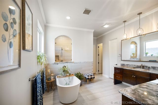 4404 S Orange Avenue, Broken Arrow, OK 74011