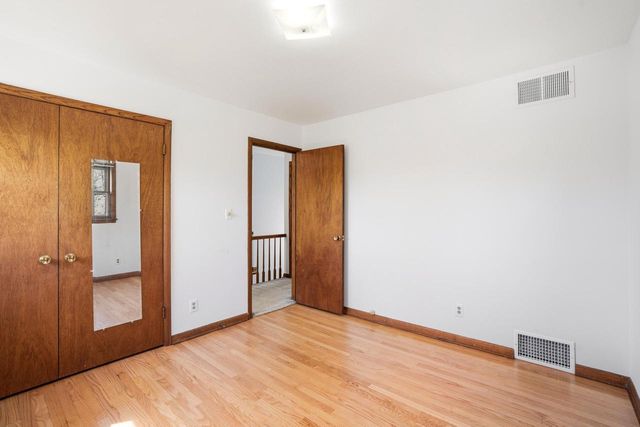 4133 Lexington AVENUE, Racine, WI 53404