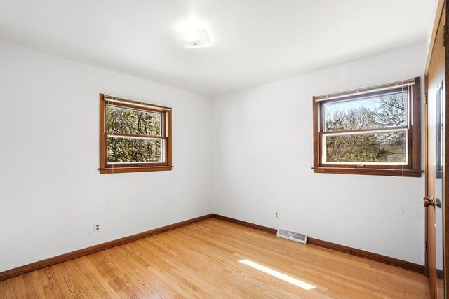 4133 Lexington AVENUE, Racine, WI 53404