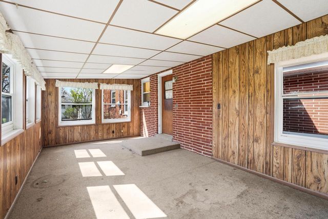 4133 Lexington AVENUE, Racine, WI 53404