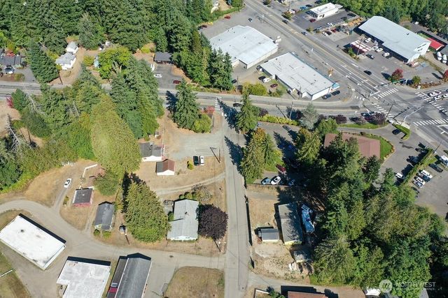 20375 NW Cedar Lane, Poulsbo, WA 98370
