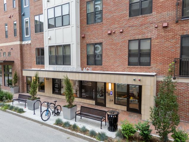 99 Foundry Place 206, Portsmouth, NH 03801