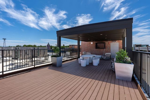 99 Foundry Place 206, Portsmouth, NH 03801