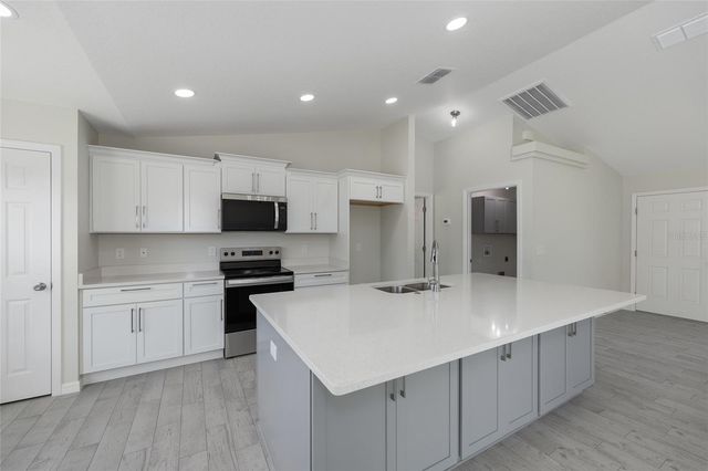 22 HEMLOCK CIRCLE PASS, Ocala, FL 34472