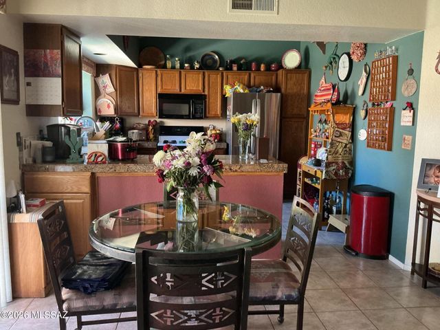 2700 W Camino De La Joya, Tucson, AZ 85742