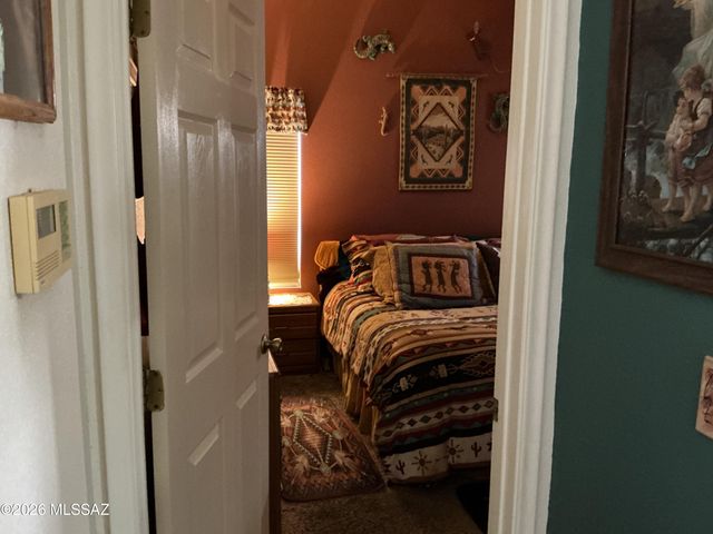 2700 W Camino De La Joya, Tucson, AZ 85742