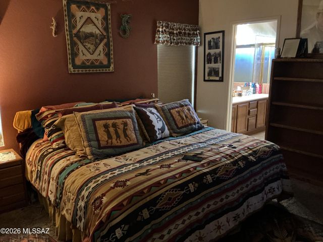 2700 W Camino De La Joya, Tucson, AZ 85742