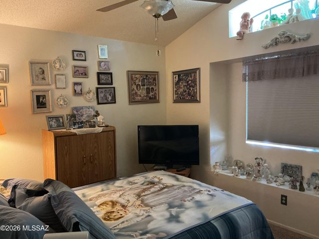 2700 W Camino De La Joya, Tucson, AZ 85742