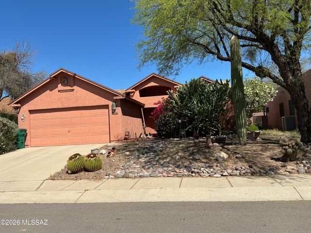 2700 W Camino De La Joya, Tucson, AZ 85742