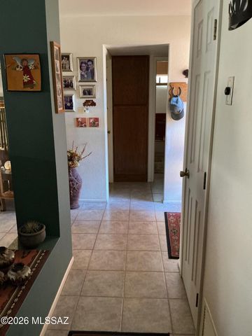 2700 W Camino De La Joya, Tucson, AZ 85742