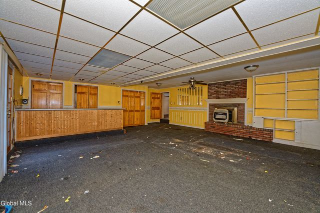 318 Chiswell Road, Schenectady, NY 12304