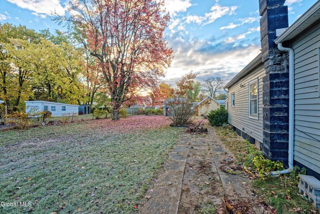 318 Chiswell Road, Schenectady, NY 12304