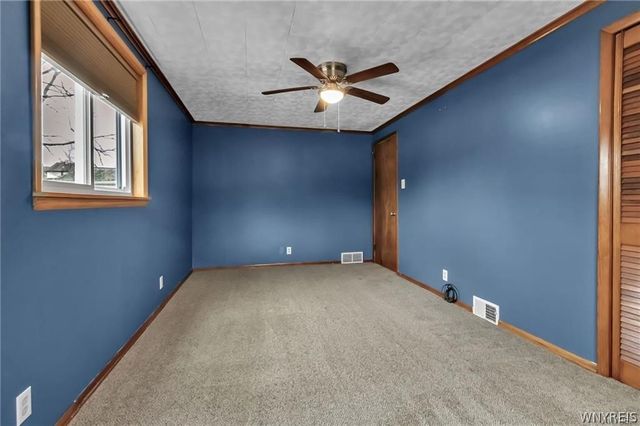 2793 Amsdell Road, Hamburg, NY 14075