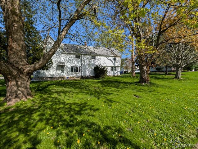 2793 Amsdell Road, Hamburg, NY 14075