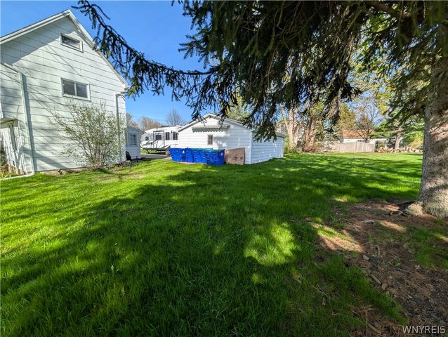 2793 Amsdell Road, Hamburg, NY 14075