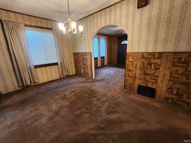 409 S New York Avenue, Evansville, IN 47714