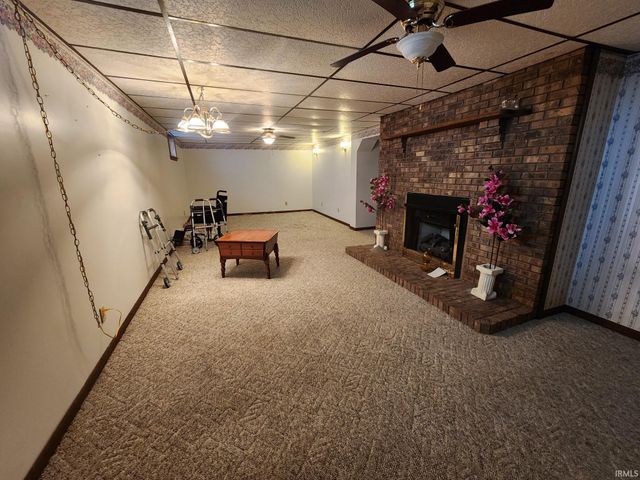 409 S New York Avenue, Evansville, IN 47714