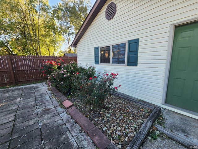 409 S New York Avenue, Evansville, IN 47714