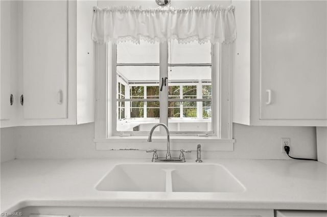 619 Lexington Avenue, High Point, NC 27262