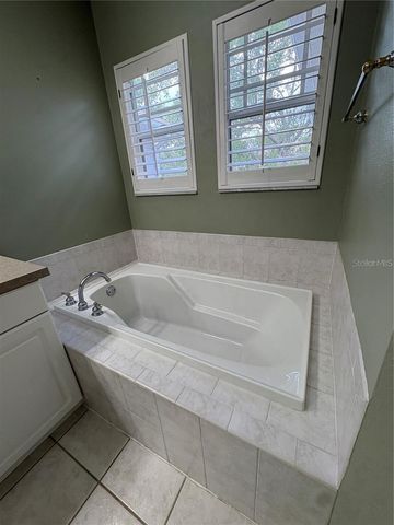 2856 BAYSHORE TRAILS DRIVE, Tampa, FL 33611