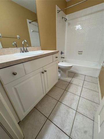 2856 BAYSHORE TRAILS DRIVE, Tampa, FL 33611