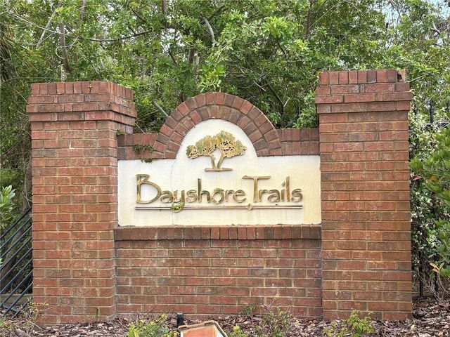 2856 BAYSHORE TRAILS DRIVE, Tampa, FL 33611