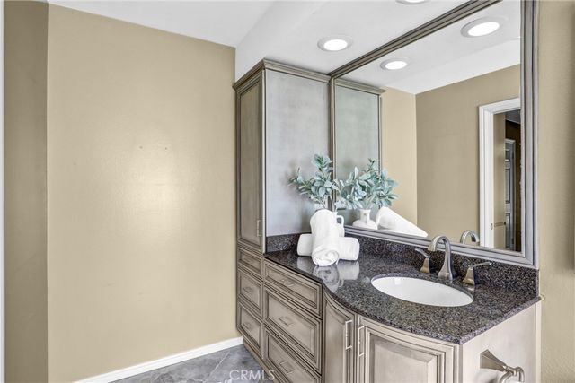 1103 Moonlight Summit, Diamond Bar, CA 91765