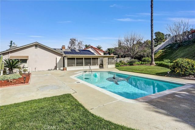 1103 Moonlight Summit, Diamond Bar, CA 91765