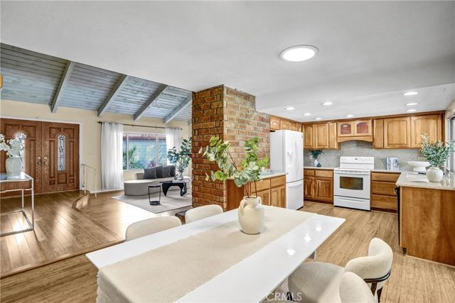 1103 Moonlight Summit, Diamond Bar, CA 91765