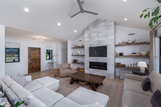 46 Creekbank Loop Lane, Bozeman, MT 59718