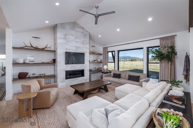 46 Creekbank Loop Lane, Bozeman, MT 59718