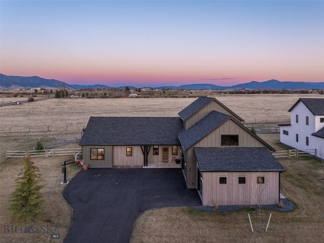 46 Creekbank Loop Lane, Bozeman, MT 59718