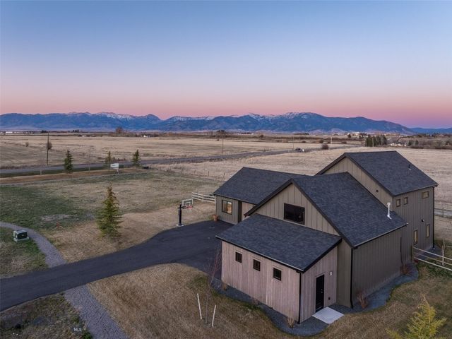 46 Creekbank Loop Lane, Bozeman, MT 59718