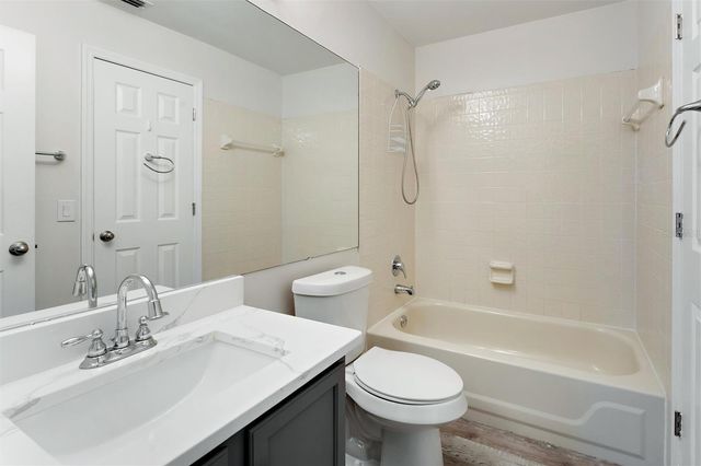 943 BAKEWELL CT COURT 207, Lake Mary, FL 32746