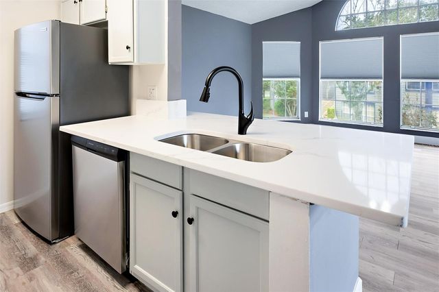 943 BAKEWELL CT COURT 207, Lake Mary, FL 32746