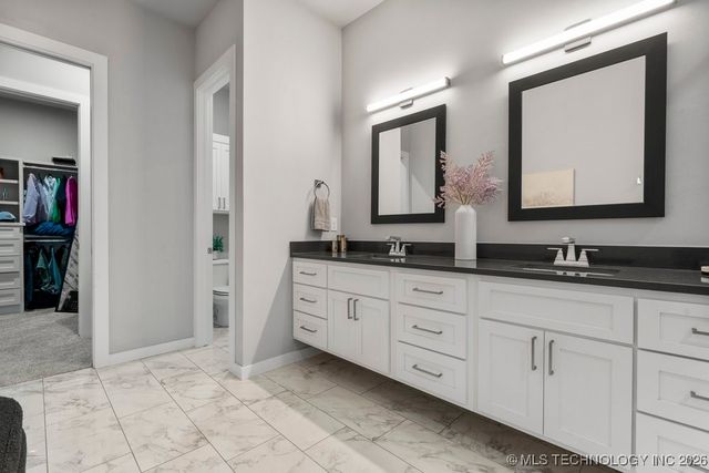 7405 S Chestnut Avenue, Broken Arrow, OK 74011