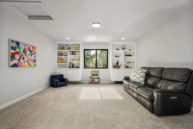 7405 S Chestnut Avenue, Broken Arrow, OK 74011