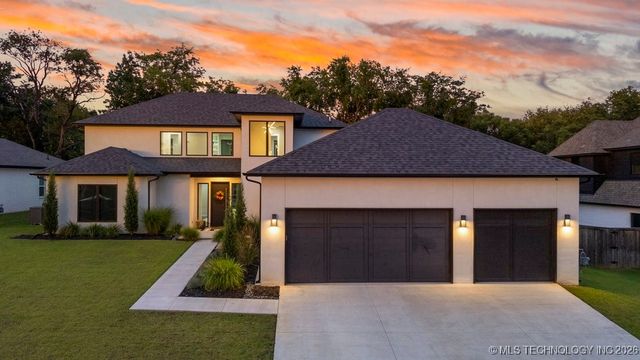 7405 S Chestnut Avenue, Broken Arrow, OK 74011