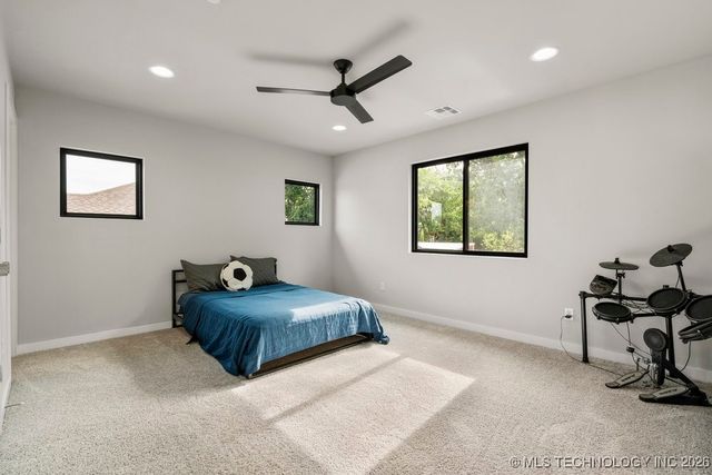 7405 S Chestnut Avenue, Broken Arrow, OK 74011