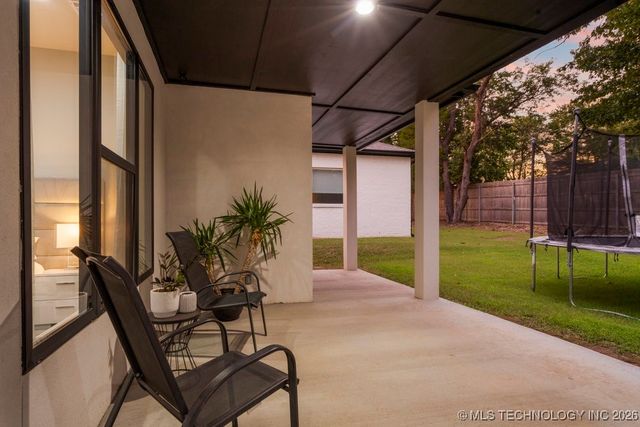 7405 S Chestnut Avenue, Broken Arrow, OK 74011