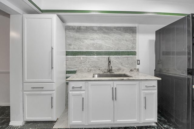 7954 Grove Ridge Drive, Houston, TX 77061