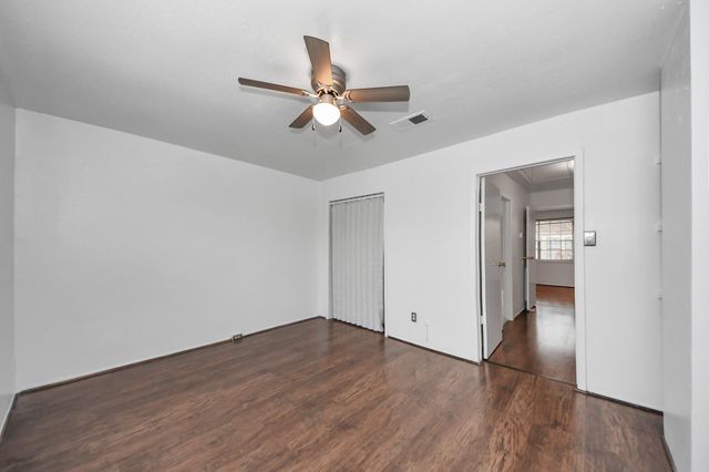 7954 Grove Ridge Drive, Houston, TX 77061