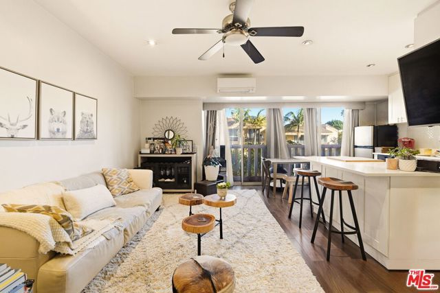 999 N Doheny Drive 104, West Hollywood, CA 90069