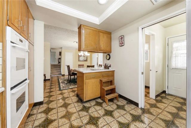 1007 W Notre Dame Street, Upland, CA 91786