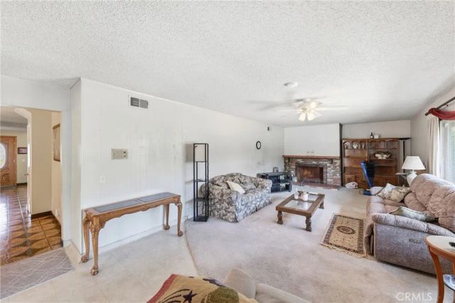 1007 W Notre Dame Street, Upland, CA 91786