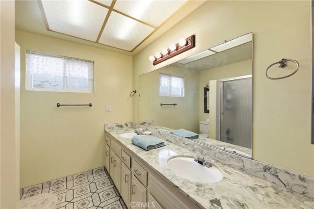 1007 W Notre Dame Street, Upland, CA 91786
