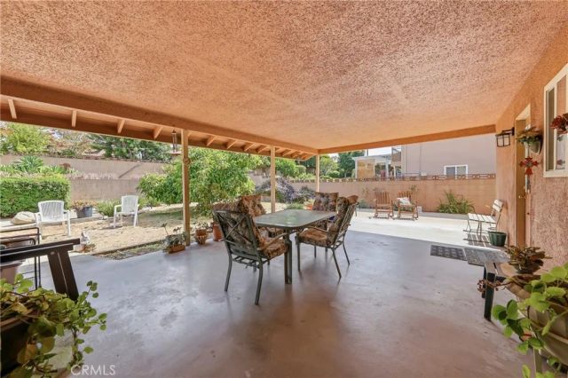1007 W Notre Dame Street, Upland, CA 91786