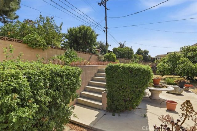 1007 W Notre Dame Street, Upland, CA 91786