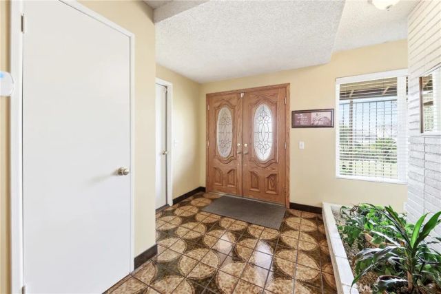 1007 W Notre Dame Street, Upland, CA 91786